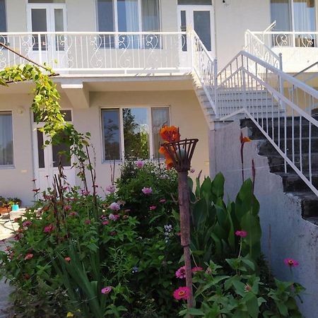 Emzari'S Apartment Kobuleti Bagian luar foto