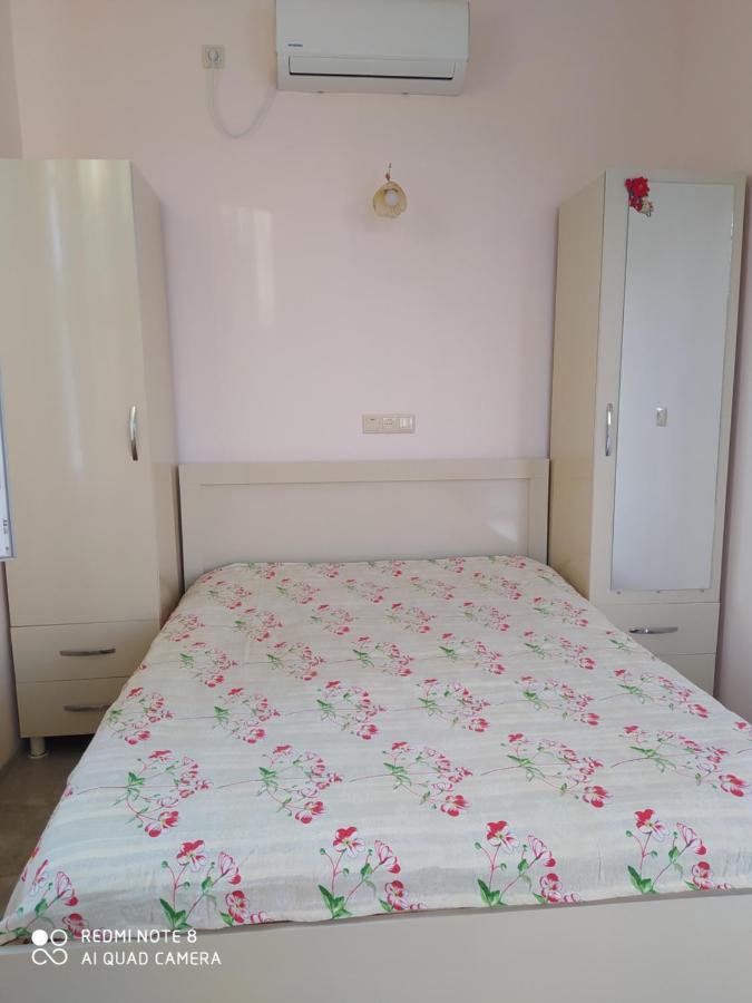Emzari'S Apartment Kobuleti Bagian luar foto