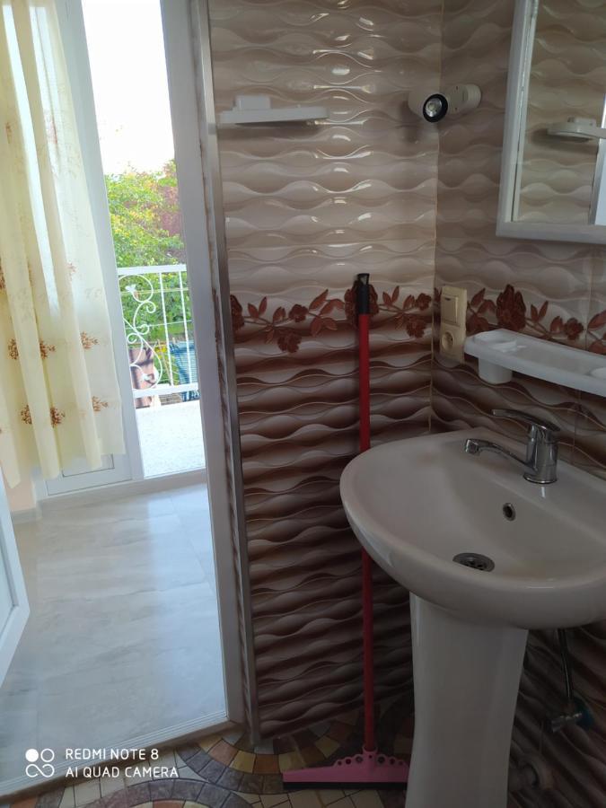 Emzari'S Apartment Kobuleti Bagian luar foto