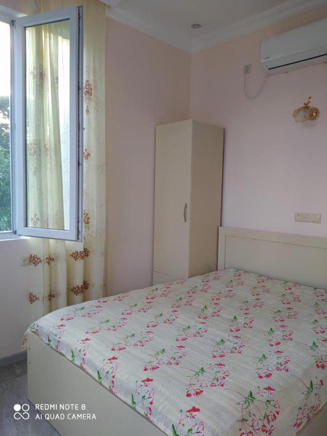 Emzari'S Apartment Kobuleti Bagian luar foto