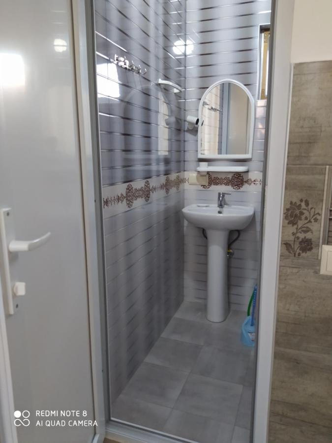 Emzari'S Apartment Kobuleti Bagian luar foto